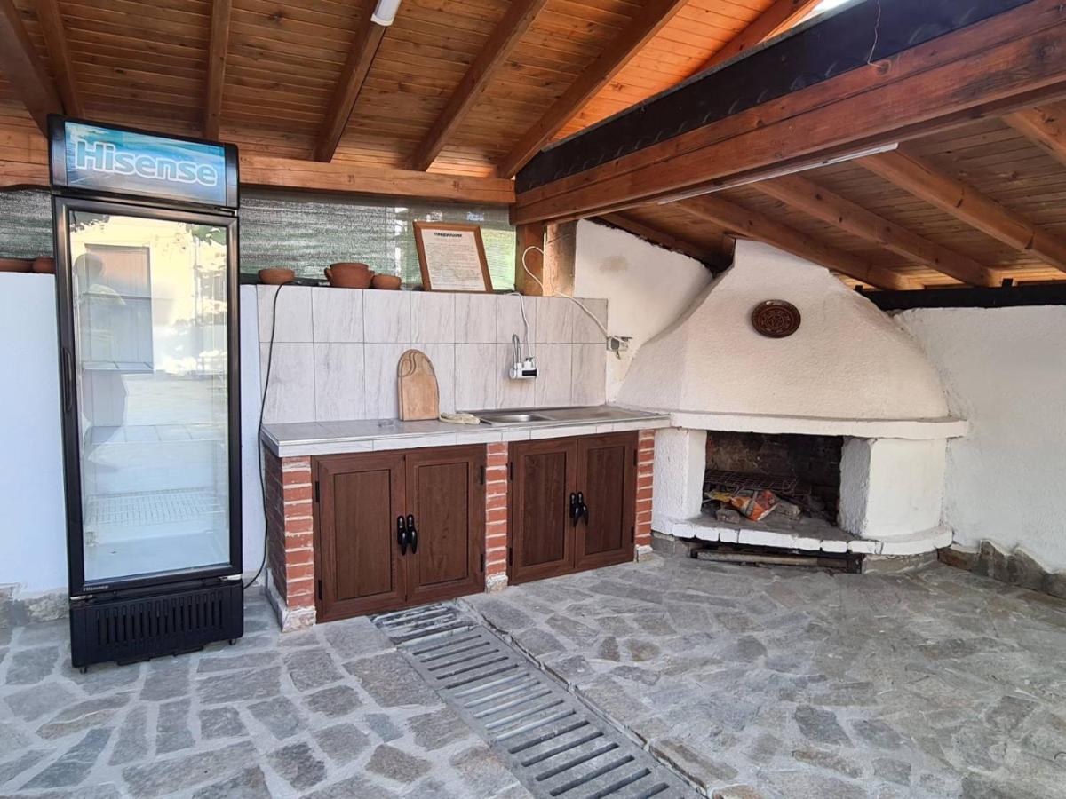 Къща За Гости Катлея Tsarevo Exterior photo